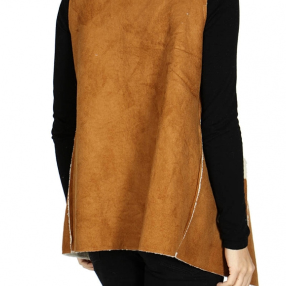 Contemporary sherpa vest with pocket - Picture 3 of 6